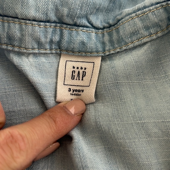 Long sleeve chambray top - Picture 3 of 3